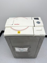 Tuttnauer Autoclave-Steam Sterilizer 2840 ELV-D