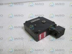 EUCHNER SAFETY INTERLOCK SWITCH (AS PICTURED) TZ1LE024PG UNMP