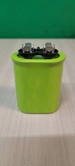 Tradepro Single Oval Run Capacitor 5 MFD 50/60hz 440/370 VAC DUAL VOLTAGE RATED
