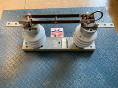 Cleaveland/Price LCO-C Hookstick Operated Disconnect Switch 14.4kV 15.5kV Max.