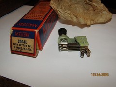 Vintage Mallory Push Pull Button Switch 2PST Make w Lock 2004L NIB NOS 1950s