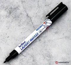 Sharpie Rub-a-Dub & Artline Laundry Marker Bundle, Black & White Markers
