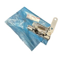 New Genuine TAYLOR 2404-472 Right Handed Door Latch 🔥Fast Shipping🔥