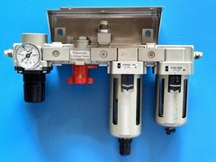 SMC Air Prep Assembly AR40-N02G AFM4000-N02 AFD40-N02B VHS4500-N02-X116