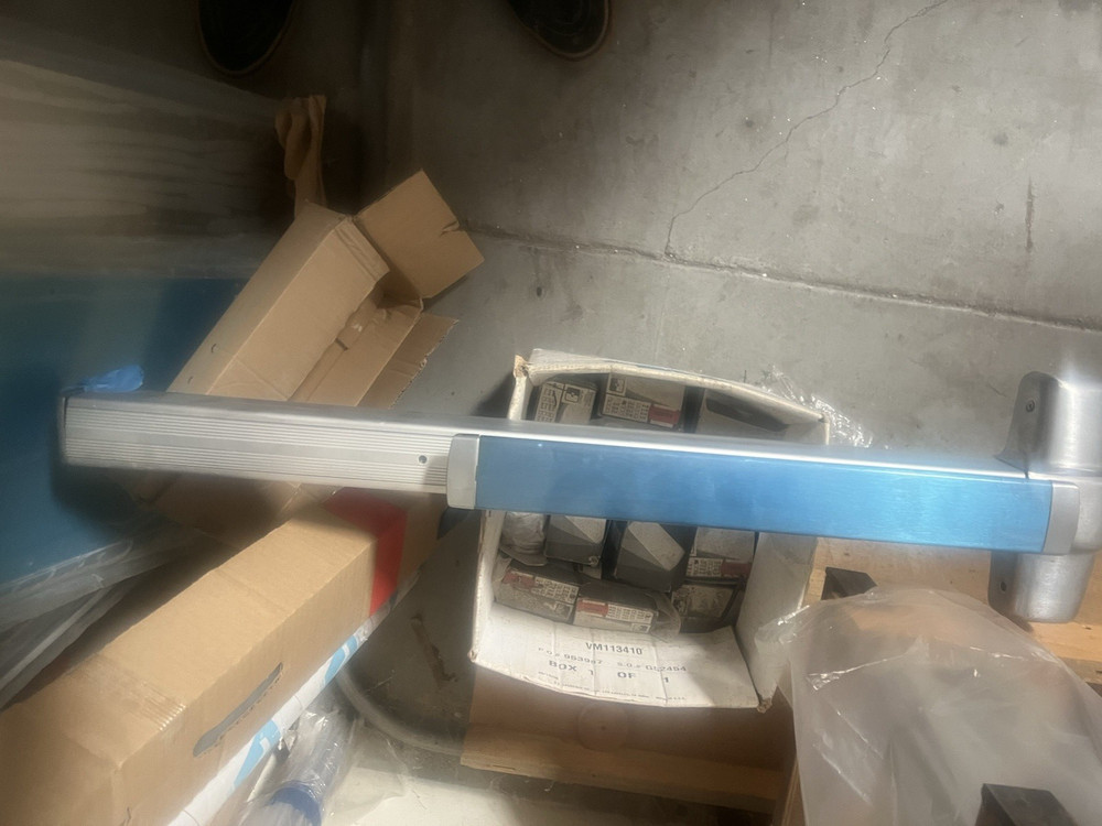 Von Duprin 98 Rim Panic Exit Device. 36in