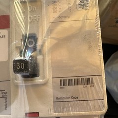 Eaton HFD3030 Circuit Breaker 30A 3 Pole 600VAC/250VDC Trip Indicator