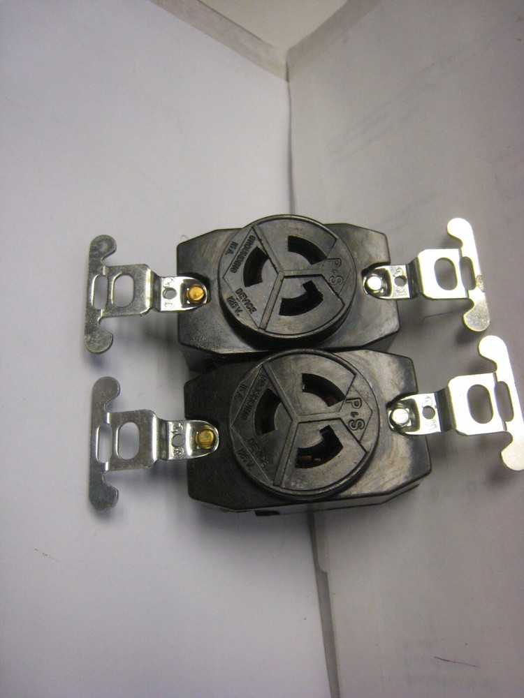 Lot of 2 yes 2 PASS & SEYMOUR TWIST LOCK RECEPTACLE 15A, 125V
