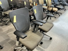 Haworth Zody Office Chair w/ Gray Mesh Back