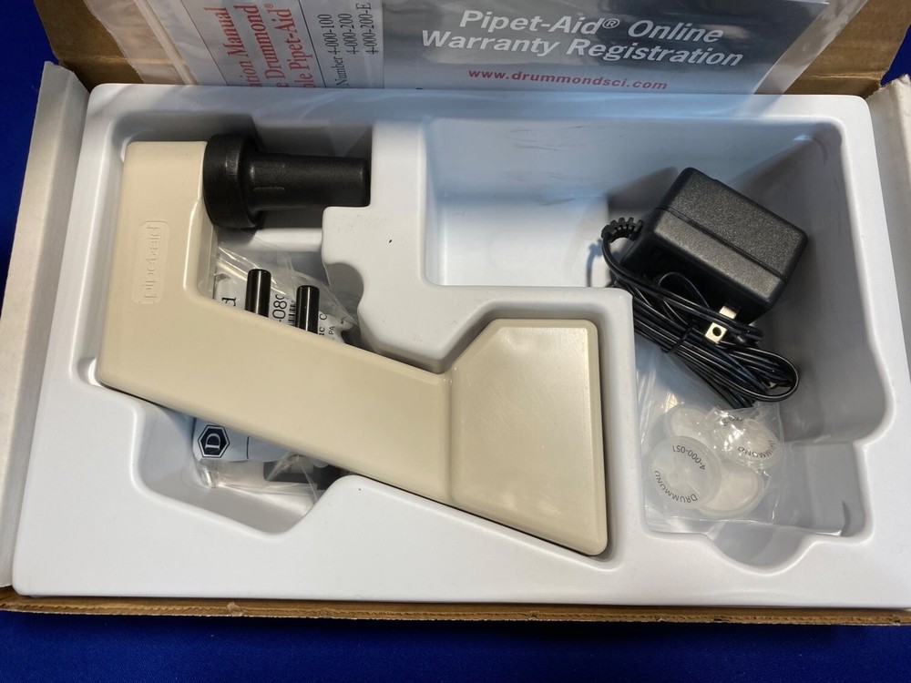 Drummond Scientific 4-000-100 Original Portable Pipet-Aid with 110V Recharger