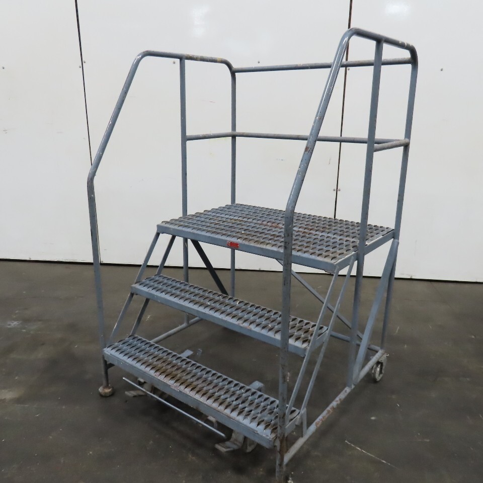 Cotterman 3 Step Rolling Work Platform 36″ Wide x 24″ Self Locking 30″ Tall