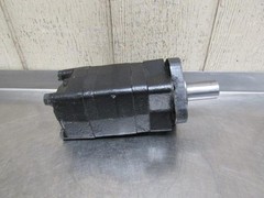 Hubtex #3050403 Hydraulic Motor 1-1/4″ shaft