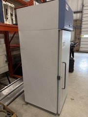 Thermo Scientific Revco ULT2330A20 -30°C Upright Lab Freezer 23.3 Cu Ft 115V