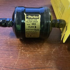 nos parker liquid line filter dryer model 053 r/12/2 tons r-22/3 tons 3/8″ flare