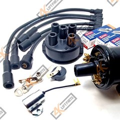 CONTINENTAL ENGINE IGNITION TUNE UP KIT EARLY F162 F163 12 VOLTS W/CLIP DOWN CAP