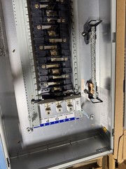 1-EATON PRL2X 225A 480/277V 3P4W MAIN LUG PANELBOARD NEMA 1 SURFACE MOUNT 42″
