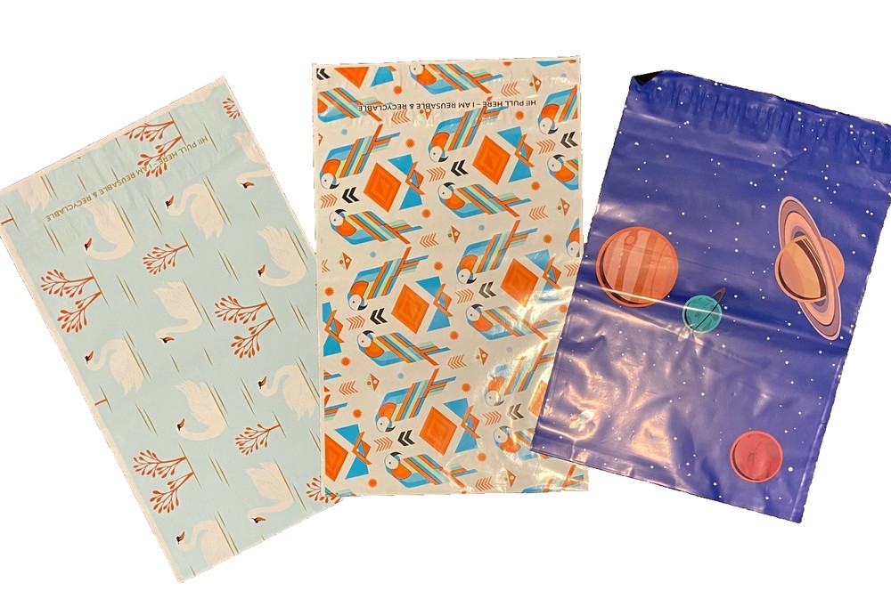 30 10×13 Mixed Print Swan Space Parrot Poly Mailers Designer Shipping Bags
