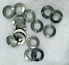 1/4″ SPLIT LOCK WASHER Stainless Steel 25 pcs