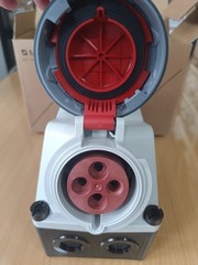 MENNEKES 5704403G Wall mounted receptacle [IP67 32A 4P 440V 3h] 5792A new model