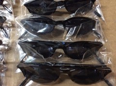 NEW ASSORTED BOX OF SUNGLASSES SUN GLASSES SET OF 10 GLASS COLORED SMALL LENS