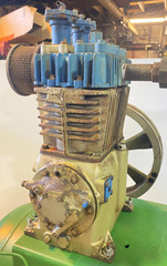 *NOS* Quincy 240 7.5HP W/Electric Controls