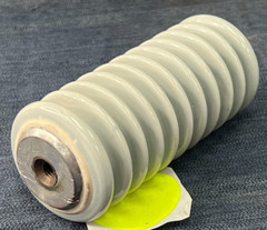MEISTER INTERNATIONAL PORCELAIN BUS INSULATOR A20-3 13.2KV BIL: 95KV 6″ HEIGHT