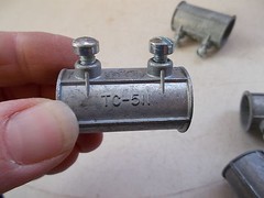 NEER TC-511 Lot of 20 Set Screw Couplings *FREE SHIPPING*