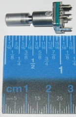 Alps Rotary Encoder w/ Momentary Switch – 30 Detents / 360 Degrees – PC Board