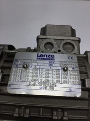 Lenze Bachofen TR71C4 Gearmotor 0.55/0.66kW 1400/1680rpm