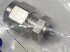 2- DK-LOK Stainless Steel Male Connectors, 1/4″ Tube x #10-32 SAE, DMCS-4-0.5-S