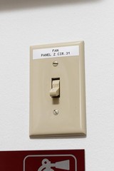 M21-750-499 Nylon Cloth Label,75″ W 16′ L Incompatible with encrypted Brady