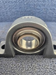 Peer LP207 Pillow Block Cast Iron Mounted Bearing FH207-23