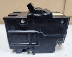 😎 (2) FEDERAL PACIFIC STAB-LOK 40 AMP CIRCUIT BREAKER 120/240 VAC 2 POLE NA240