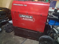Lincoln Electric Precision TIG 225 AC/DC Industrial TIG Welder cart included