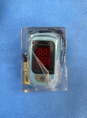 Mckesson Fingertip Pulse Oximeter Adult 1 each #16-FTP NEW