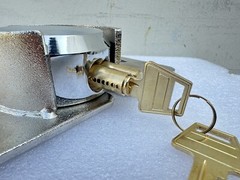 Puck Lock Solid Steel Hidden Shackle Lock & Hasp Solid For Anti-theft Safeguard