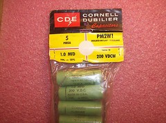 QTY (2) 1uf 200V 10% AXIAL MOLDED MYLAR TUBULAR CAPACITORS PM2W1 CDE NOS