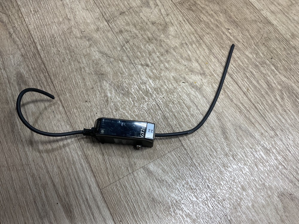 Keyence GT2-72P Sensor #301N129