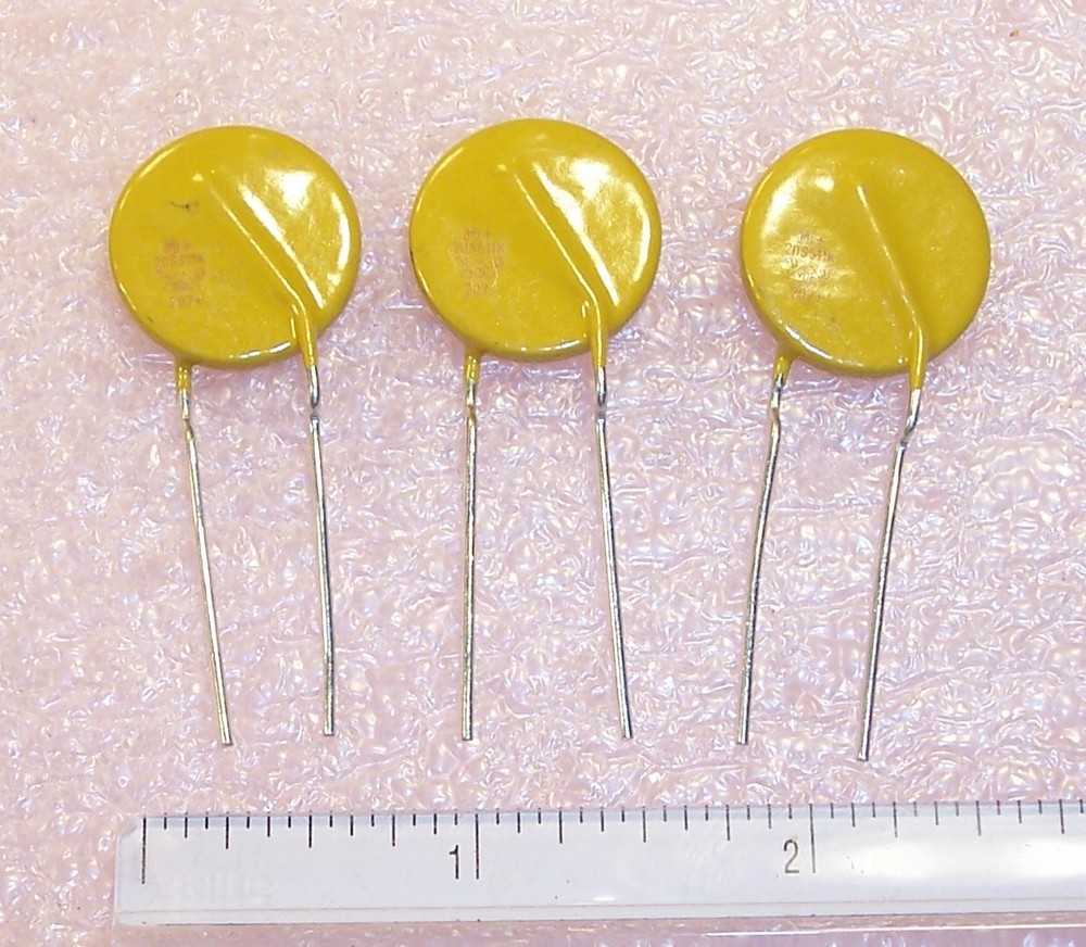 QTY (40) JVR20S511K11YU4 RFE 20mm METAL OXIDE VARISTORS 510V 20S511K ROHS