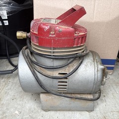 1/3 HP Sears Craftsman Oilless Piston Sprayer 283:14310 Air Brush Compressor RUN