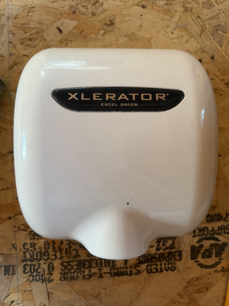 Excel Dryer XL-BW XLERATOR Eco Automatic Hand Dryer Quick Dry 120V – White