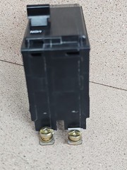 Square D QOB230 Circuit Breaker 30 Amp 2 Pole 10 AIC 120/240 VAC Type QOB W#