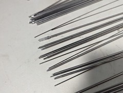 Lot of guide wires: Brasseler 357.399, many others as pictured