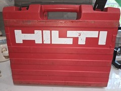 Hilti DX E37 Powder Actuated Concrete Nail Gun, Case & Accessories – Like Ramset