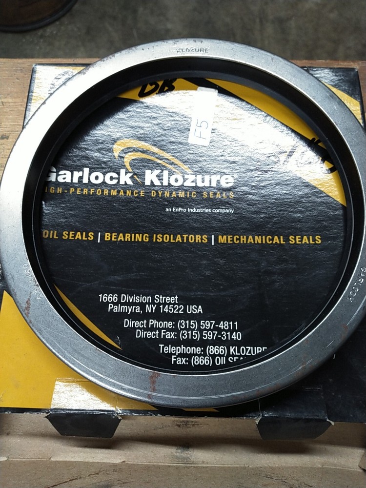 Garlock 21086-3460 Oil Seal 6.750″ x 8.000″ x .625″ Single-Lip w/ Finger Spring