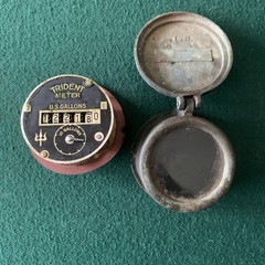 Vintage Neptune TRIDENT Water Meter, Gallons, Brass/Bronze, New York, USA
