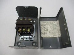 CUTLER HAMMER 9560H1412B 104/120V UNMP