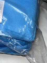 Dukal 301BL Isolation Gowns Universal Blue 10 Count Bag