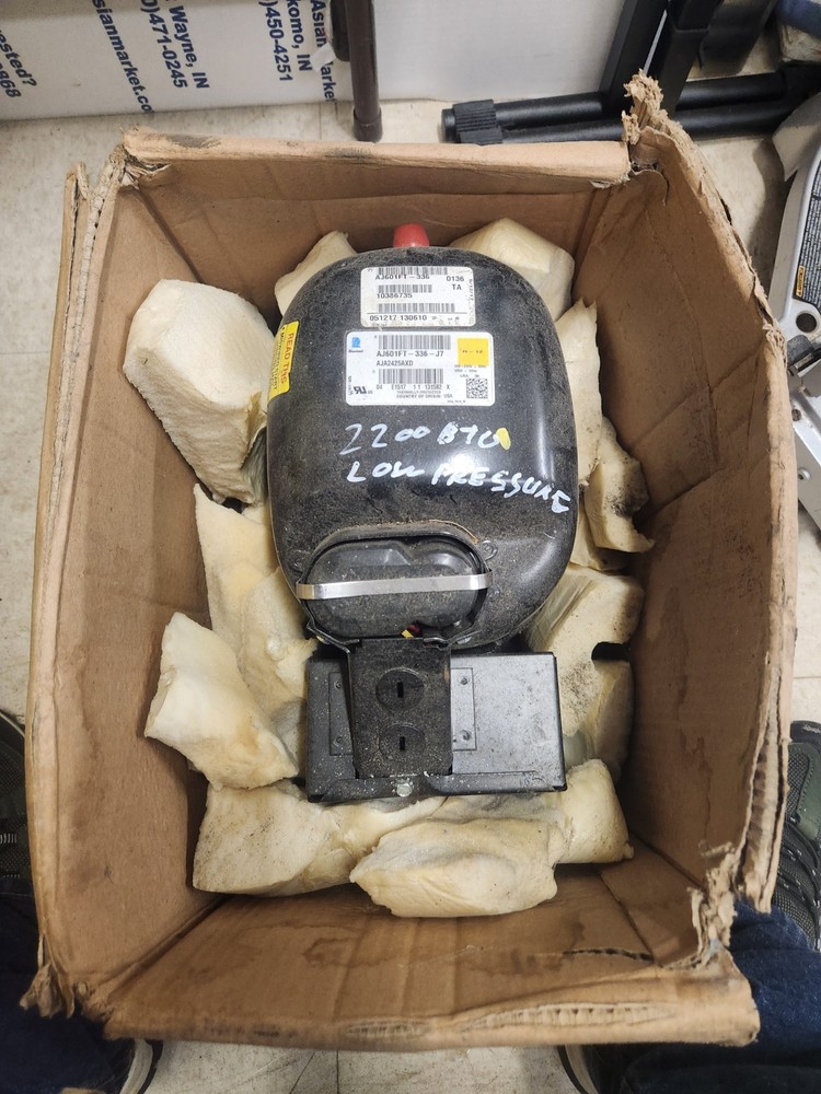 Tecumseh AJ601FT-336 2200 BTU R12 208 PH 1 Compressor NOS
