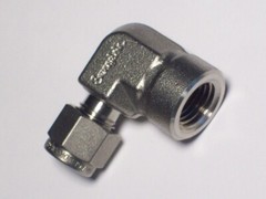 1- Swagelok Elbow Connector Fitting, 1/4″ OD Tube x 1/4″ FNPT, SS-400-8-4
