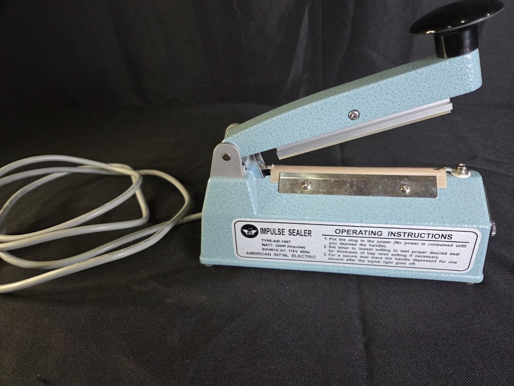 AMERICAN INT’NL ELECTRIC AIE-100T IMPULSE SEALER 200W AC 120V 60HZ Works Great!